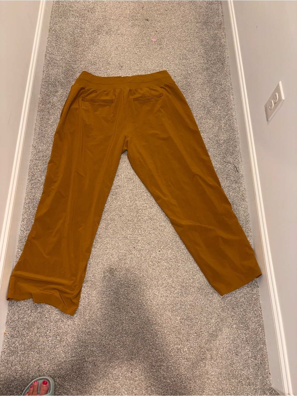 Athleta wide Leg Pants in Mustard Yellow